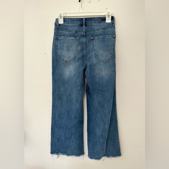 Jeans - Picture 3 of 3